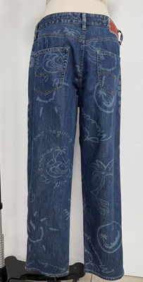 Jeans de piernas rectas para hombres Diseño de bolsillo trasero práctico y elegante