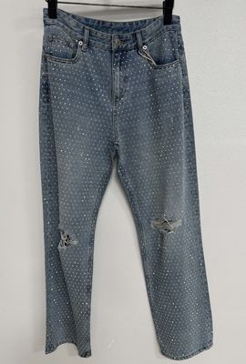 Decoraciones de estreno de moda Jeans recortados rectos para llamar la atención