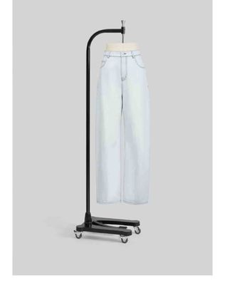 Diseño curvo de corte de plátano Flauta Jeans de piernas rectas Varios tipos de cuerpo