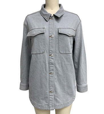 Camiseta de jeans de gran tamaño para un estilo relajado y sin esfuerzo