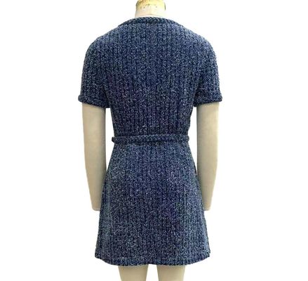 Texturizado Tweed de tejido de punto Jeans vestido para un estilo chic inspirado en el antiguo